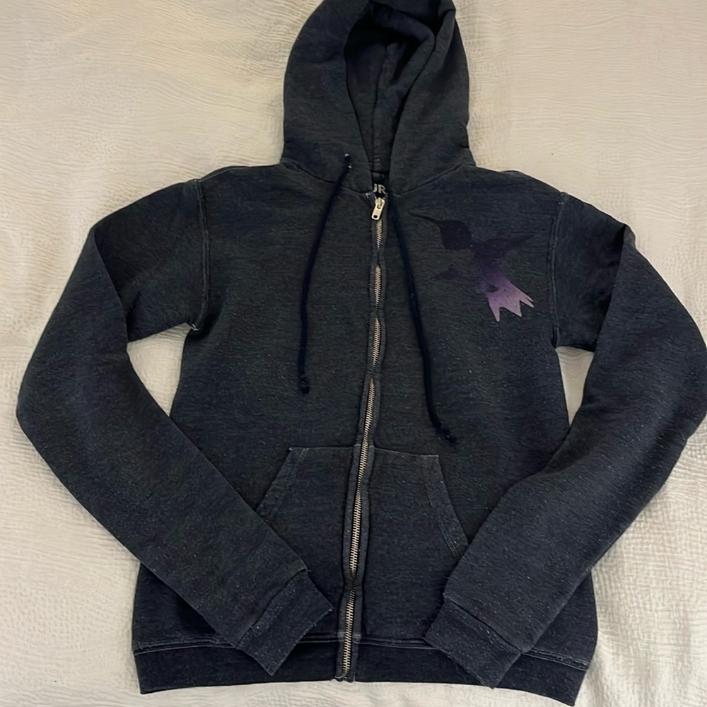 Free city zip up sweatshirt in great condition.